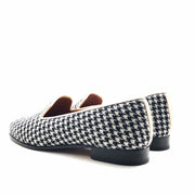 Houndstooth fabric slipper