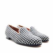 Houndstooth fabric slipper